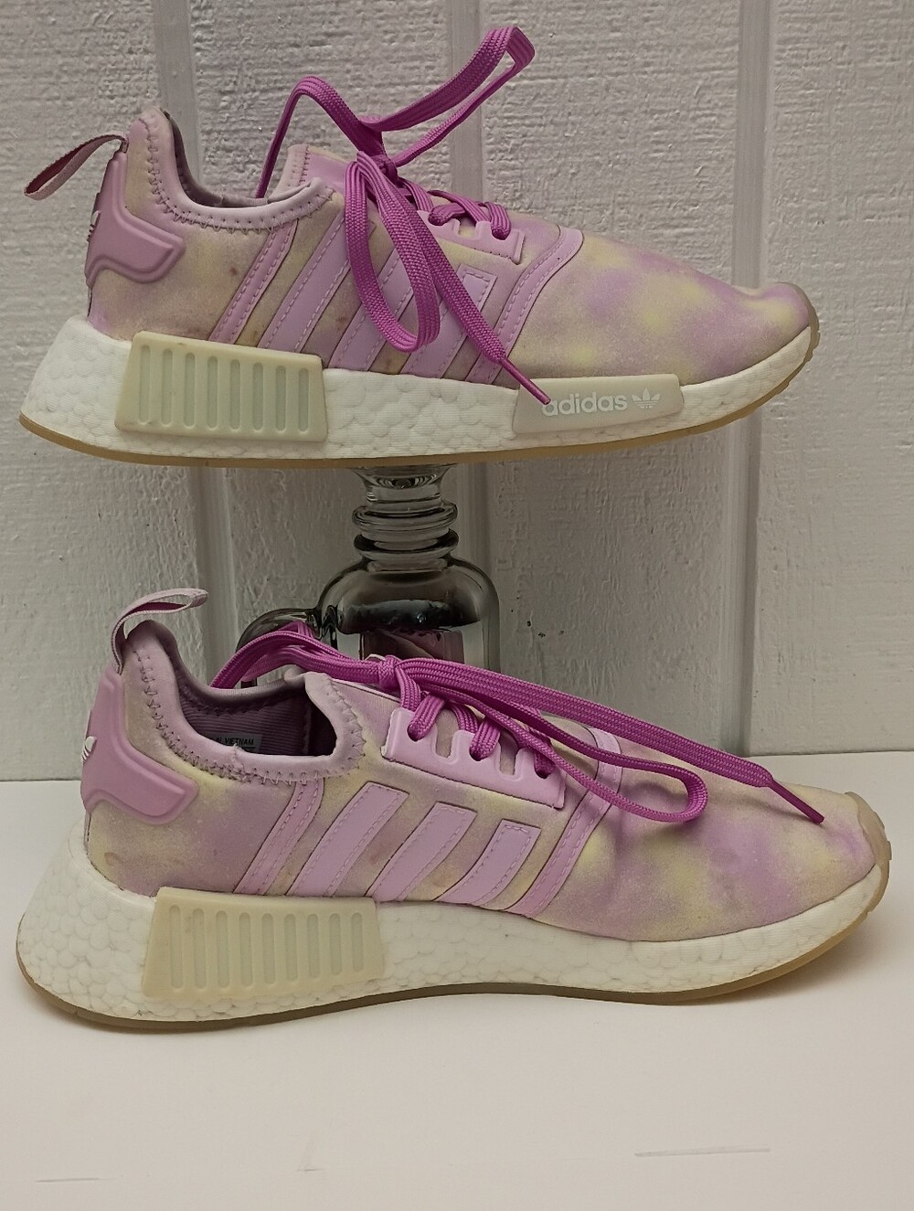 Adidas Kids NMD_R1 J "Bliss Lilac" Sneakers Size 5